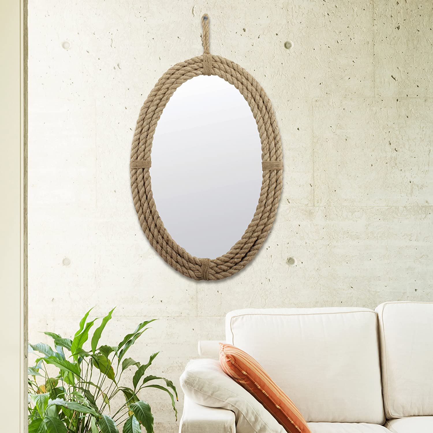 A Nautical Rope Mirror Makes Seaside Dreams Come True